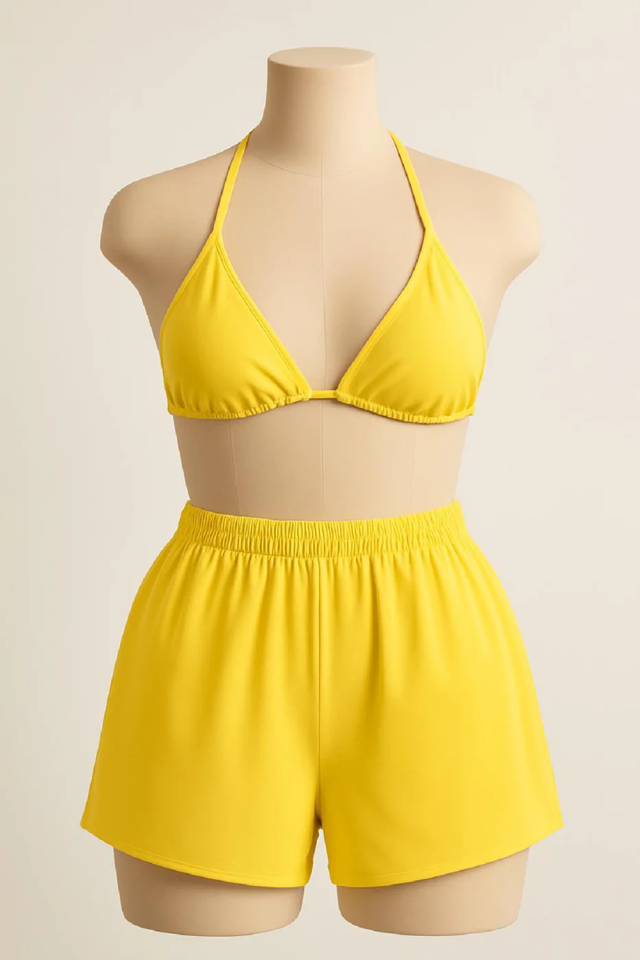 Kadın Sarı Şortlu Belden ve Boyundan Bağlamalı Bikini Takımı