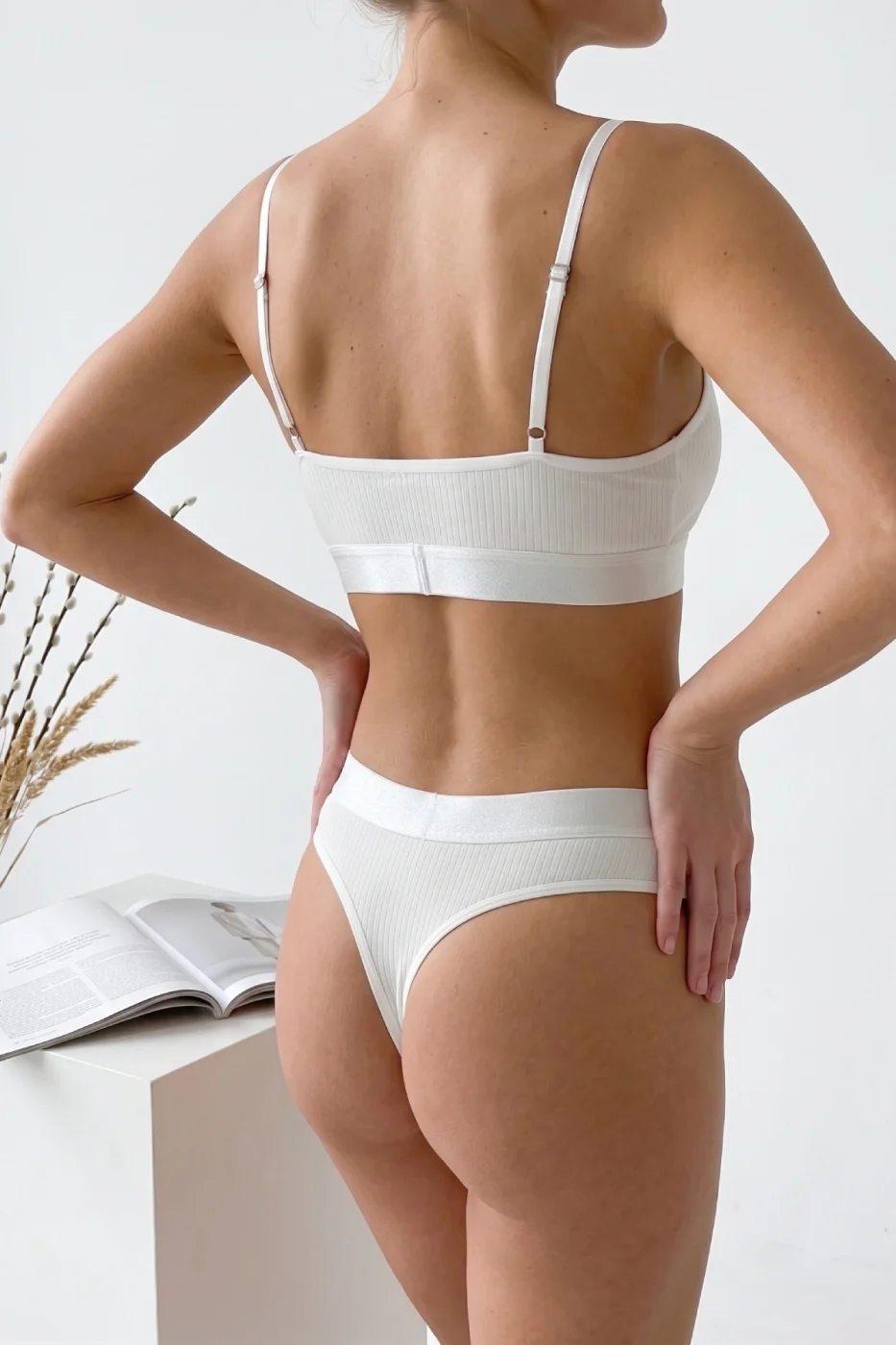 Kadın Ekru Çıkarılabilir Pedli Fitilli Dantelli Bralet Takımı görsel 2